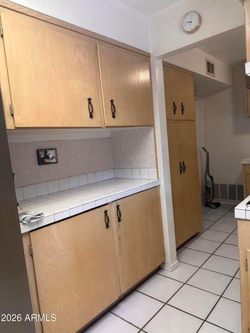 2821 W Elliot Road, Laveen, AZ 85339