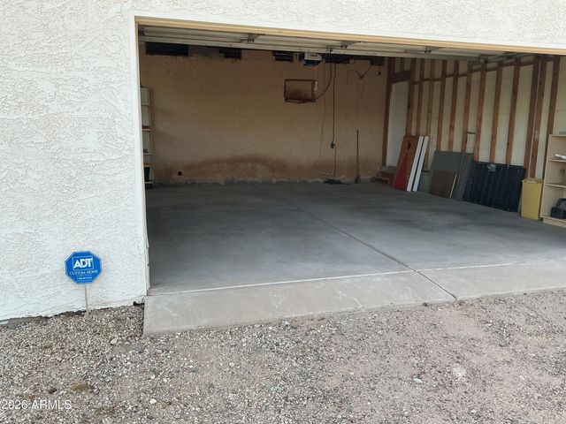 2821 W Elliot Road, Laveen, AZ 85339