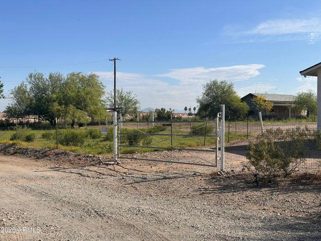 2821 W Elliot Road, Laveen, AZ 85339