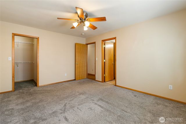 1425 Spruce Street, Lynden, WA 98264