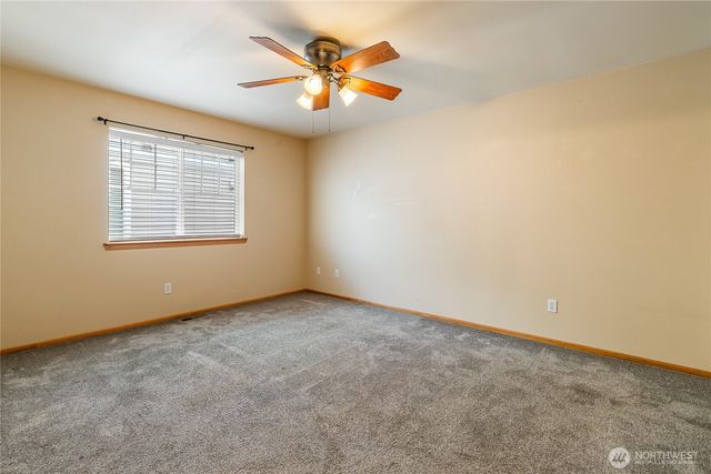 1425 Spruce Street, Lynden, WA 98264
