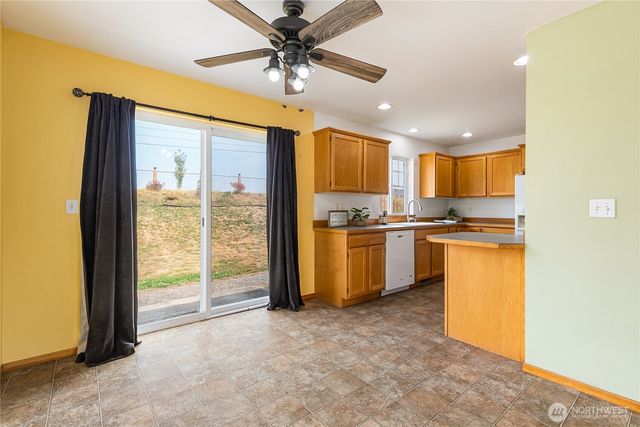 1425 Spruce Street, Lynden, WA 98264