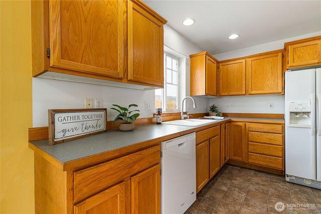 1425 Spruce Street, Lynden, WA 98264