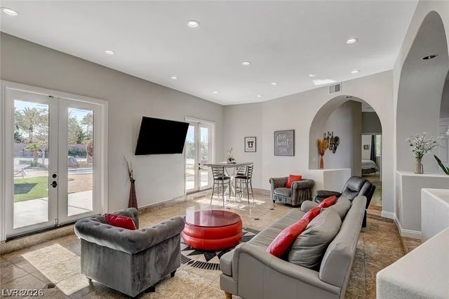 395 East Wigwam Avenue, Las Vegas, NV 89123