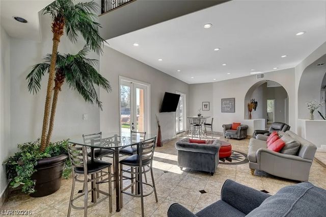 395 East Wigwam Avenue, Las Vegas, NV 89123