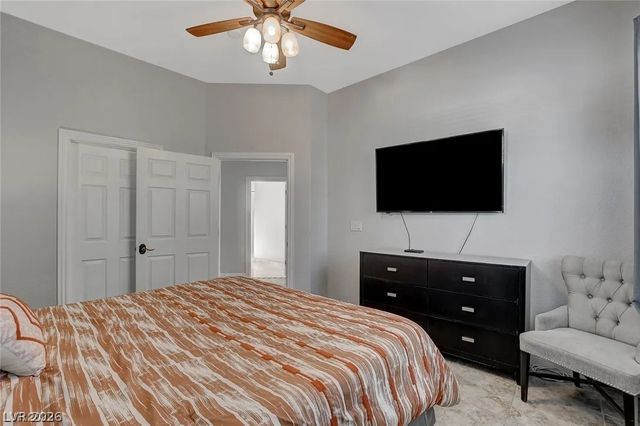 395 East Wigwam Avenue, Las Vegas, NV 89123
