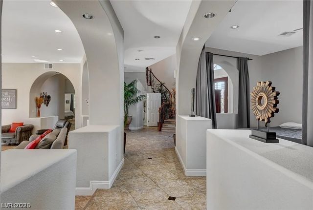 395 East Wigwam Avenue, Las Vegas, NV 89123