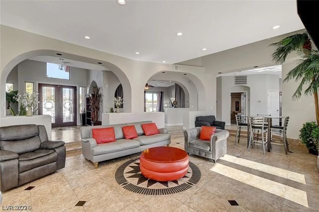 395 East Wigwam Avenue, Las Vegas, NV 89123