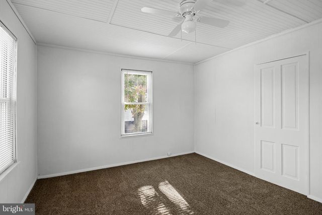 105 E WASHINGTON ST, Riverside, NJ 08075