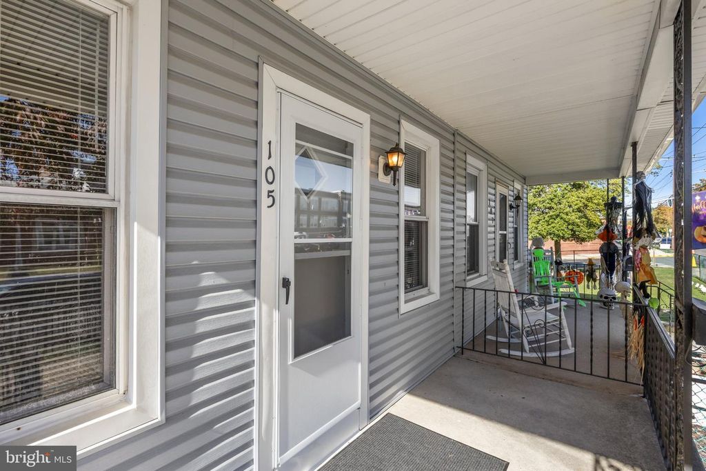 105 E WASHINGTON ST, RIVERSIDE, NJ 08075 — photo 3