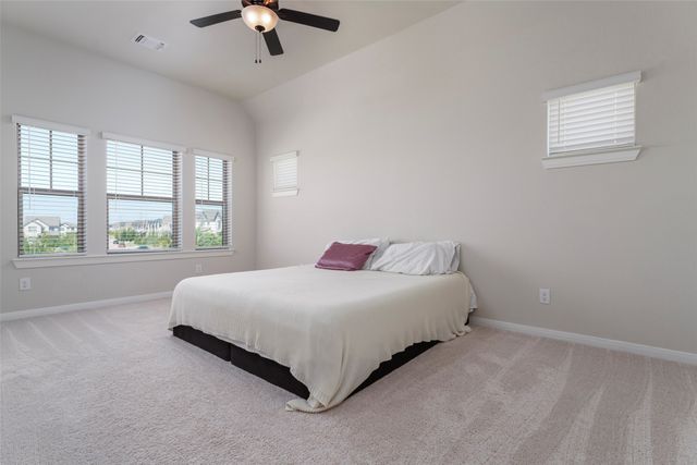 905 Carnation Drive, Crowley, TX 76036