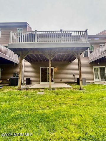 28 Grace Drive, Marlton, NJ 08053