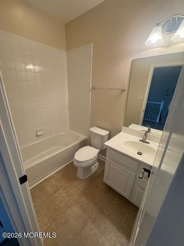28 Grace Drive, Marlton, NJ 08053