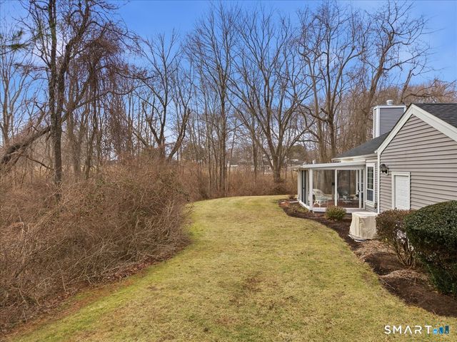 367 Main Street 7, Old Saybrook, CT 06475