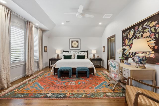 1956 Welch Street, Houston, TX 77019