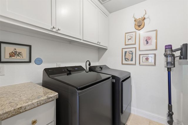 1956 Welch Street, Houston, TX 77019