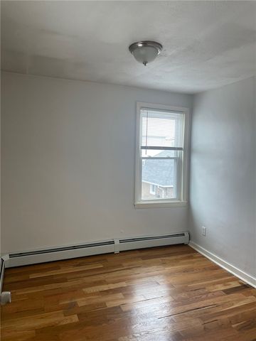 39 America Street, Providence, RI 02903