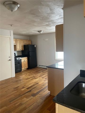 39 America Street, Providence, RI 02903
