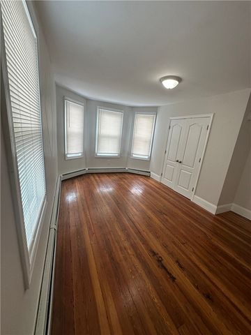 39 America Street, Providence, RI 02903