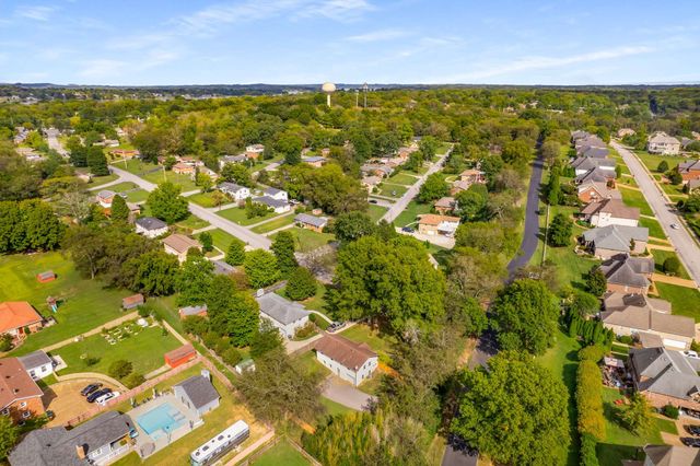 120 Clifton Ct, Old Hickory, TN 37138
