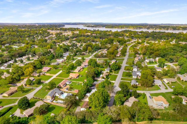 120 Clifton Ct, Old Hickory, TN 37138