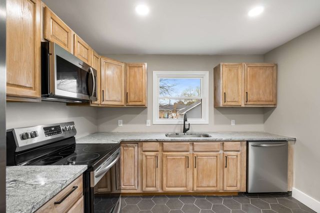120 Clifton Ct, Old Hickory, TN 37138