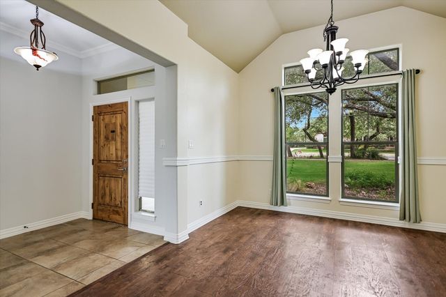 101 Paloma PL, Liberty Hill, TX 78642