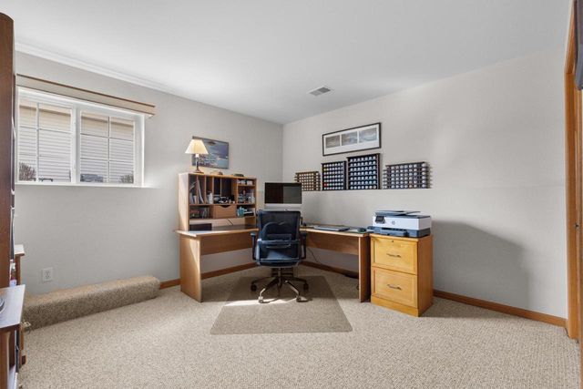 3745 Stillwater CIRCLE, Waukesha, WI 53189