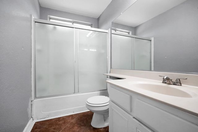 1067 Klemeyer Cir, Stockton, CA 95206