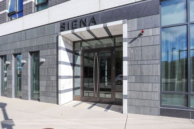 40 Traveler St 303, Boston, MA 02118