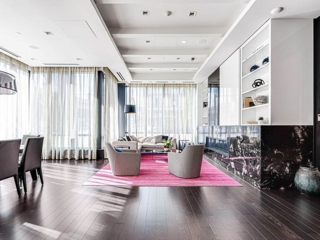 40 Traveler St 303, Boston, MA 02118