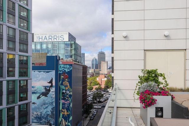 40 Traveler St 303, Boston, MA 02118