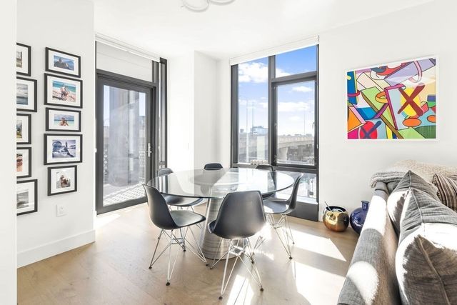 40 Traveler St 303, Boston, MA 02118