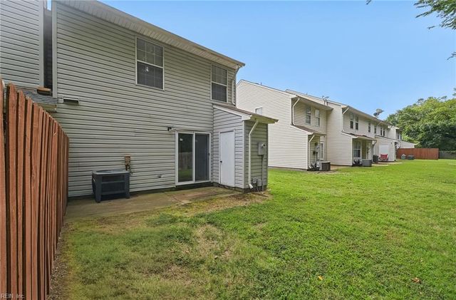 12 Saxony PL, Hampton, VA 23669