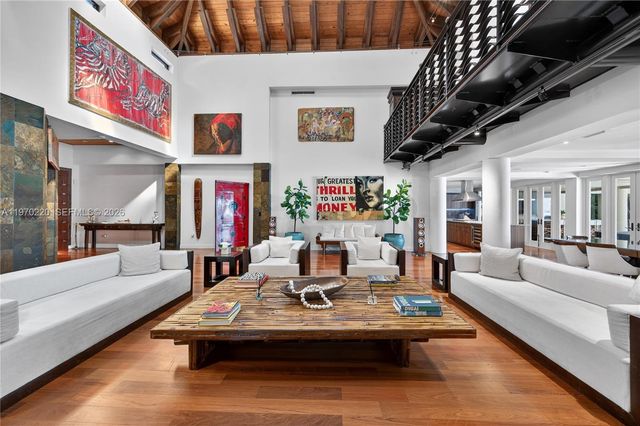 14 W San Marino Dr, Miami Beach, FL 33139