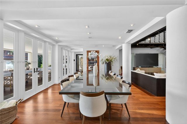 14 W San Marino Dr, Miami Beach, FL 33139