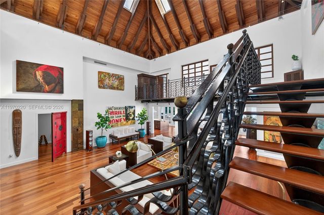 14 W San Marino Dr, Miami Beach, FL 33139