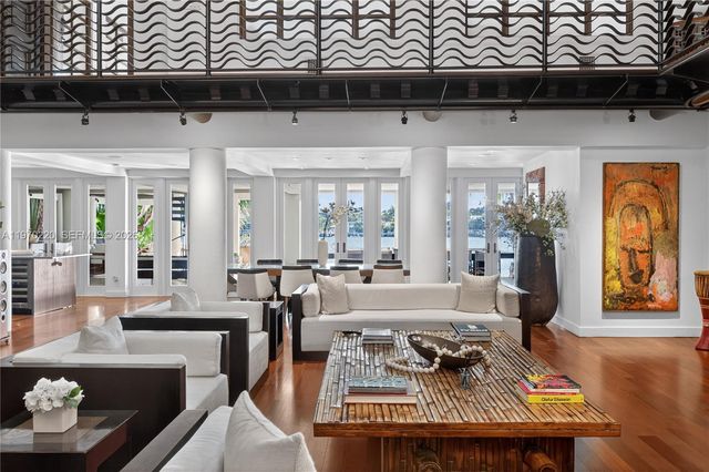 14 W San Marino Dr, Miami Beach, FL 33139