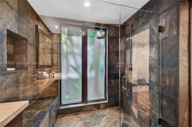 14 W San Marino Dr, Miami Beach, FL 33139