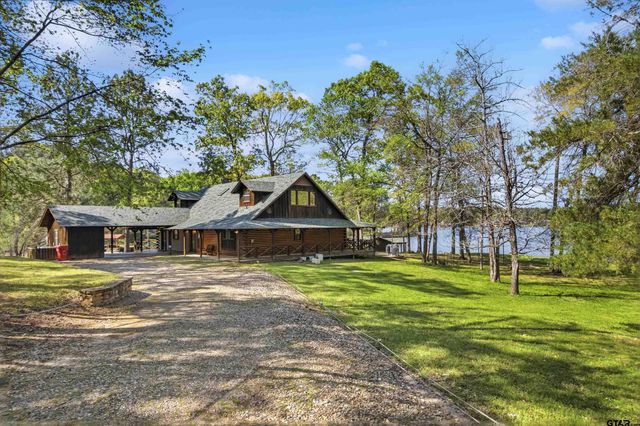 1705 Panther Creek Pass, Mt Vernon, TX 75457