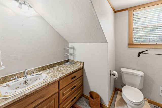 1705 Panther Creek Pass, Mt Vernon, TX 75457