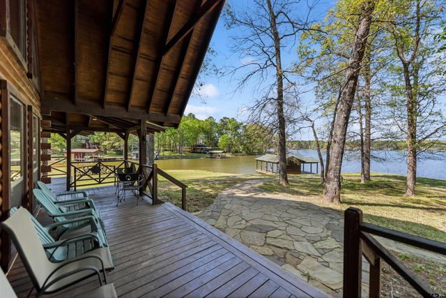 1705 Panther Creek Pass, Mt Vernon, TX 75457