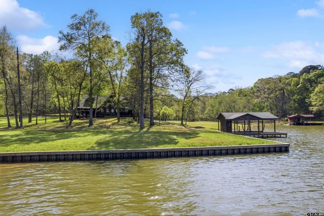 1705 Panther Creek Pass, Mt Vernon, TX 75457