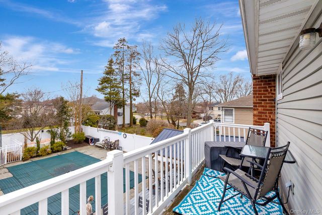 3654 Locust Avenue, Seaford, NY 11783