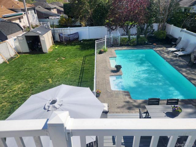 3654 Locust Avenue, Seaford, NY 11783
