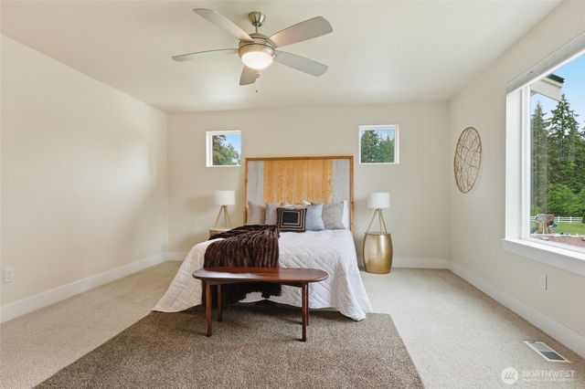 3109 108th Avenue E, Edgewood, WA 98372