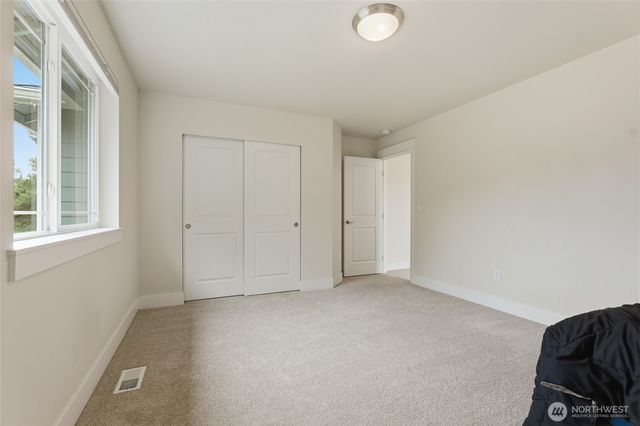 3109 108th Avenue E, Edgewood, WA 98372