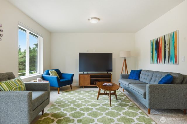 3109 108th Avenue E, Edgewood, WA 98372