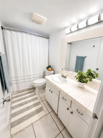 3111 NE 51st Street 301c, Fort Lauderdale, FL 33308