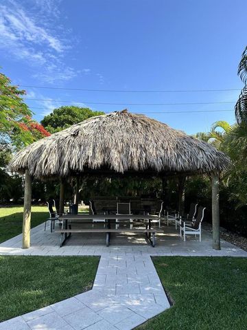 3111 NE 51st Street 301c, Fort Lauderdale, FL 33308